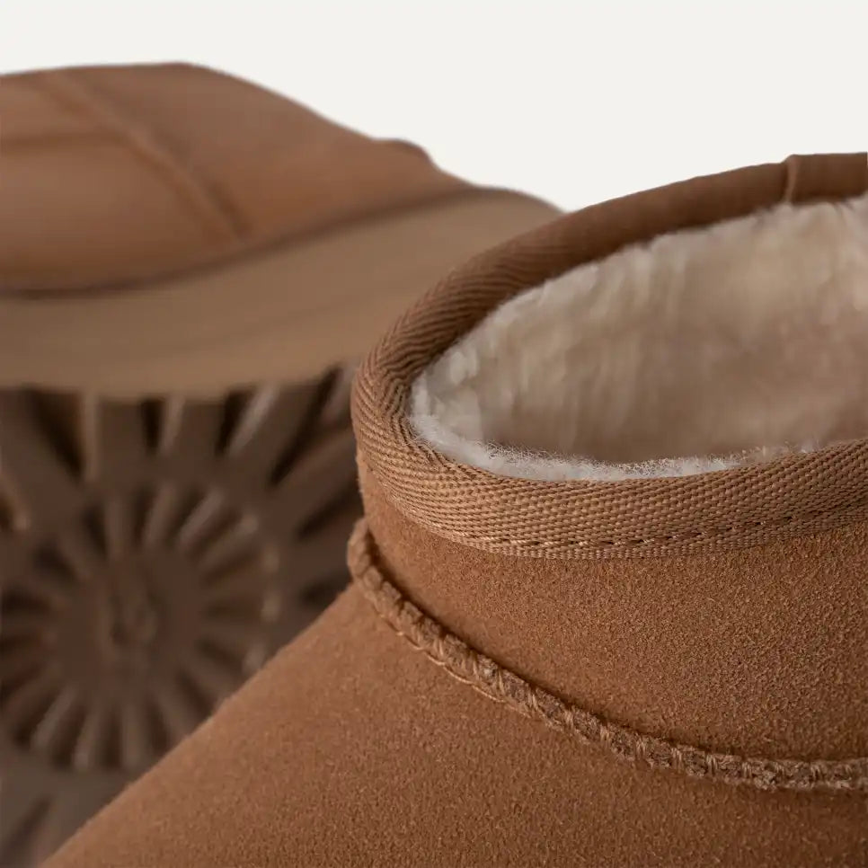 Girl Classic Ultra Mini Plateau-Boot Chestnut